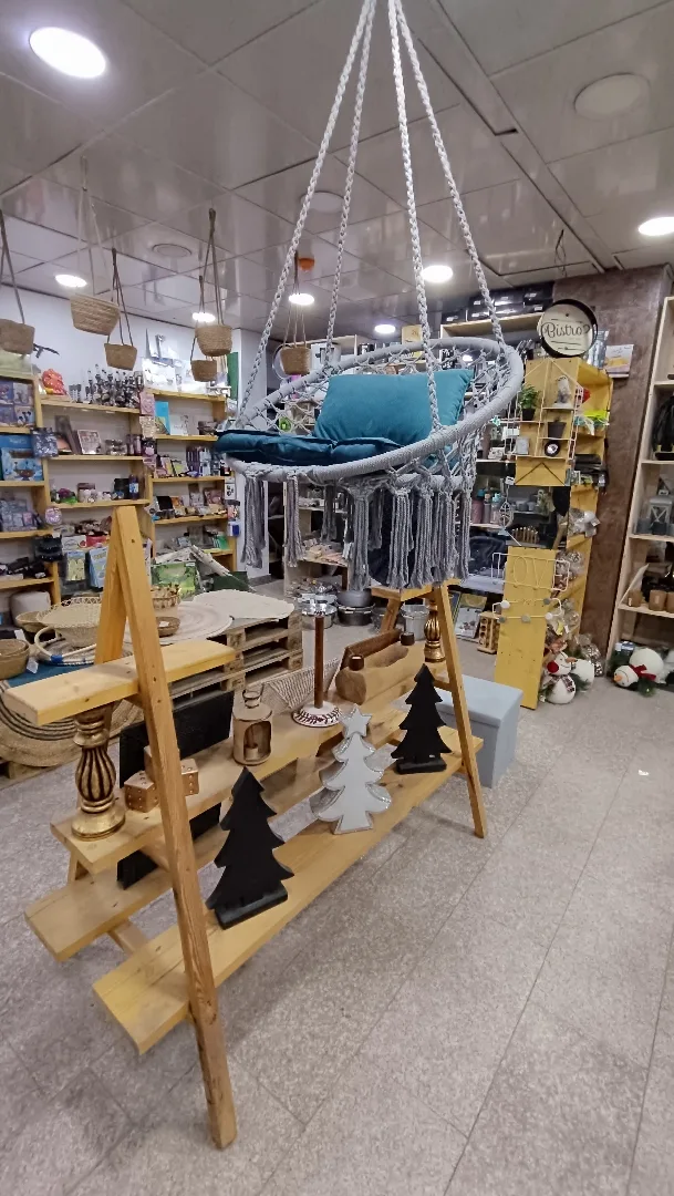 تصفية محل جومارت - بضاعة نثريات ومستوردات مميزة للبيع