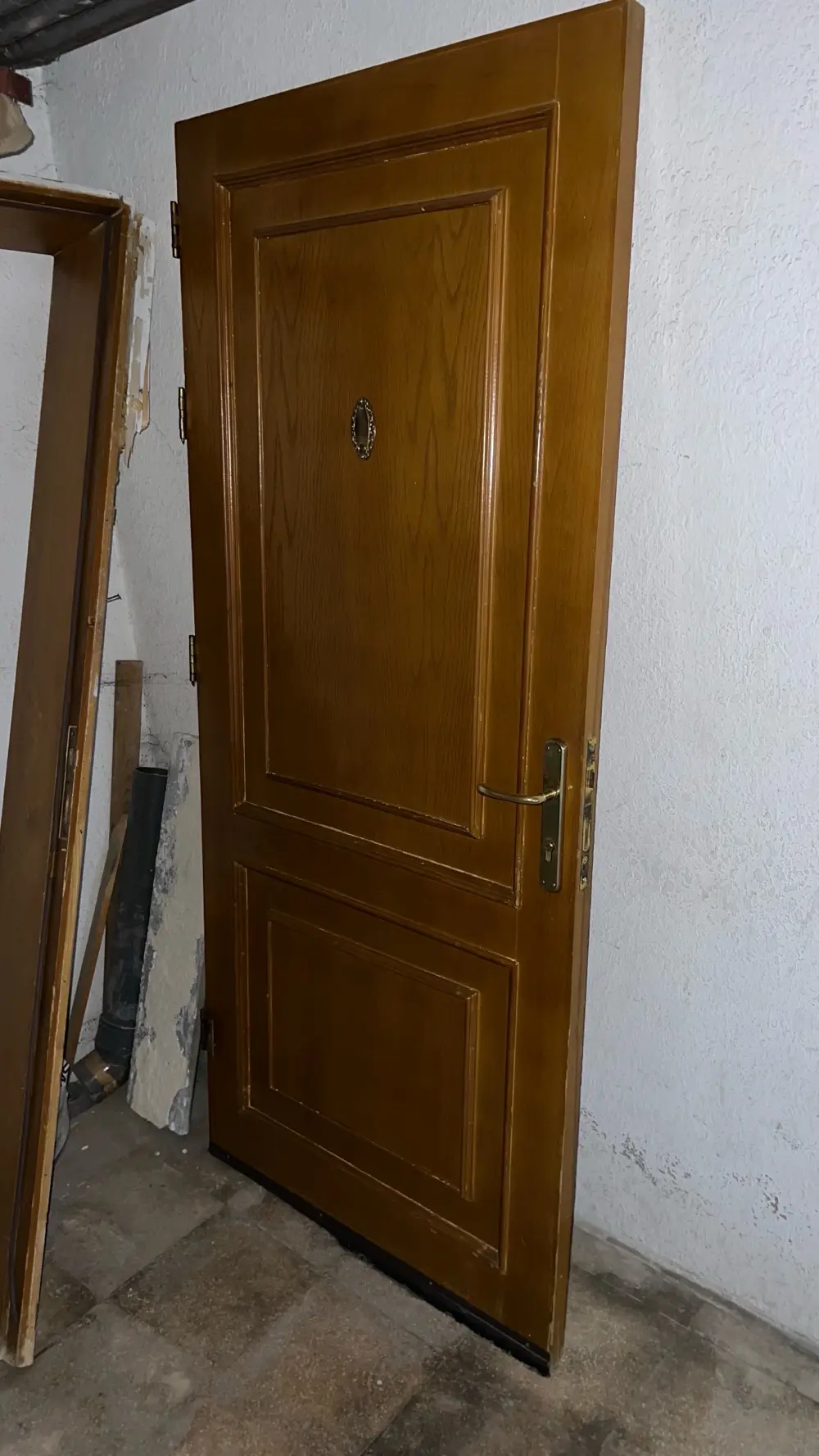 باب بيت خشب