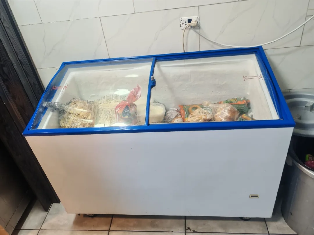 فرصة استثمارية لموسم الصيف | مطعم برجر و سناكات للبيع