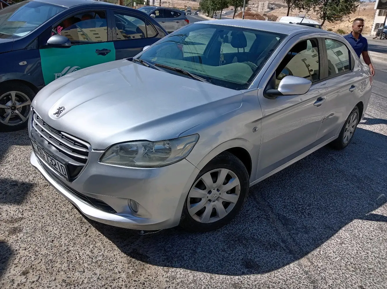 سيارة بيجو 301 موديل 2014 للبيع بسعر ممتاز