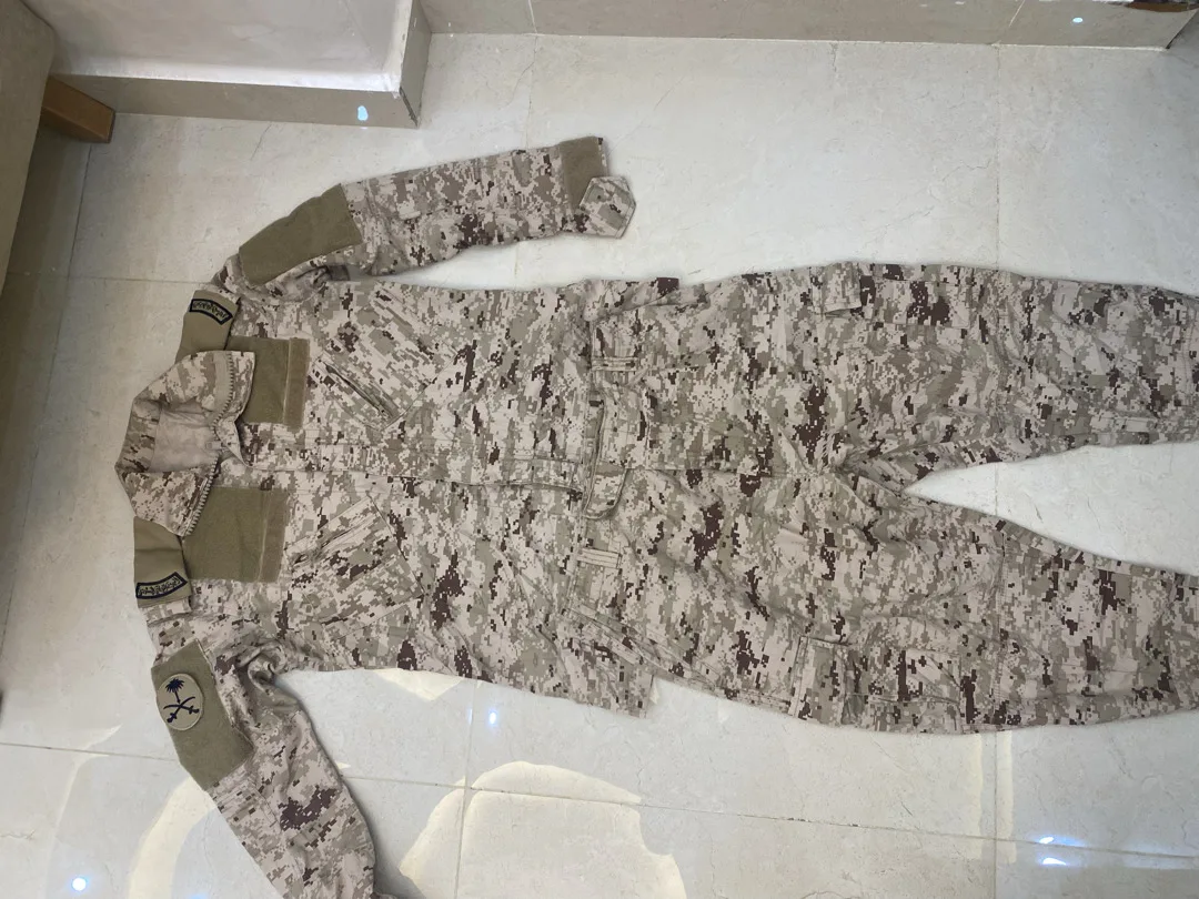 بذلات فوتيك