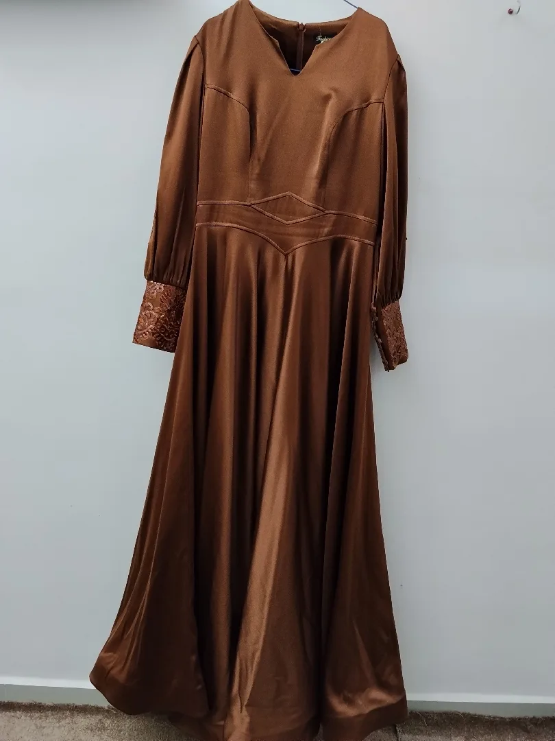فستان سهرة محتشم