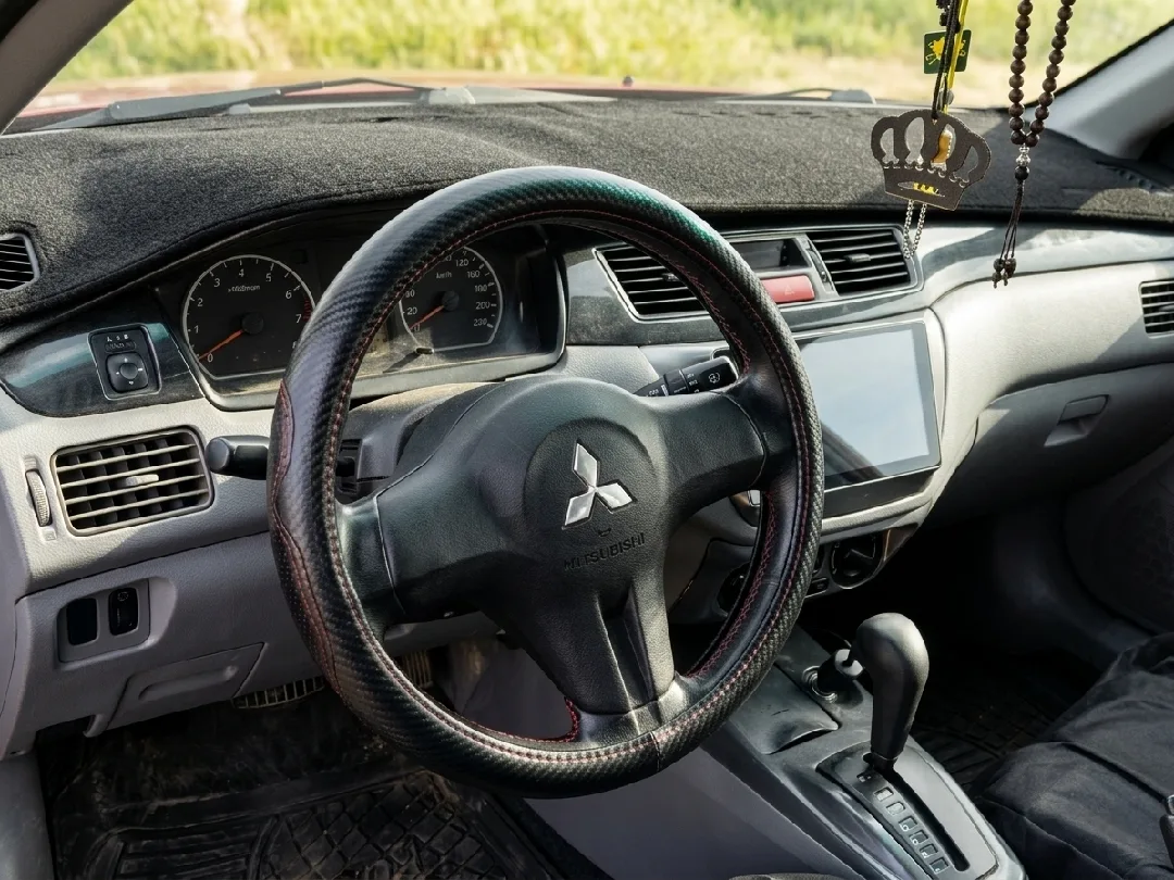 Mitsubishi Lancer 2011