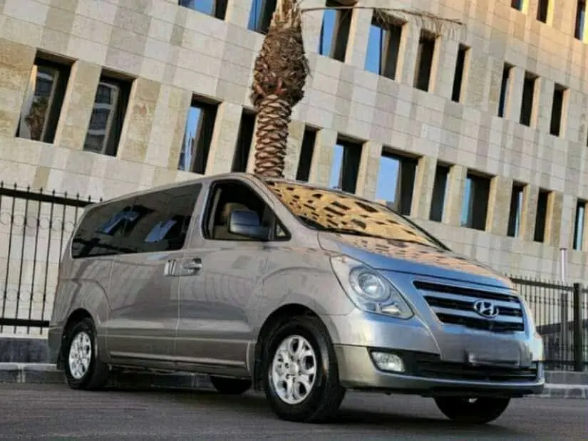 سيارات حديثه للاجار