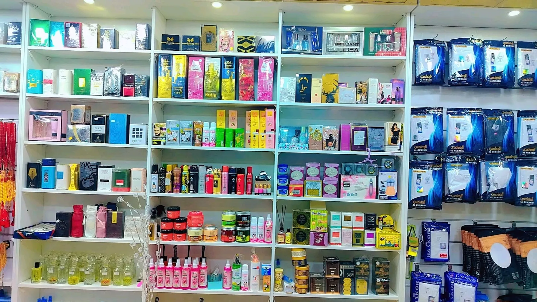 الزيادي للبضائع الخليجية