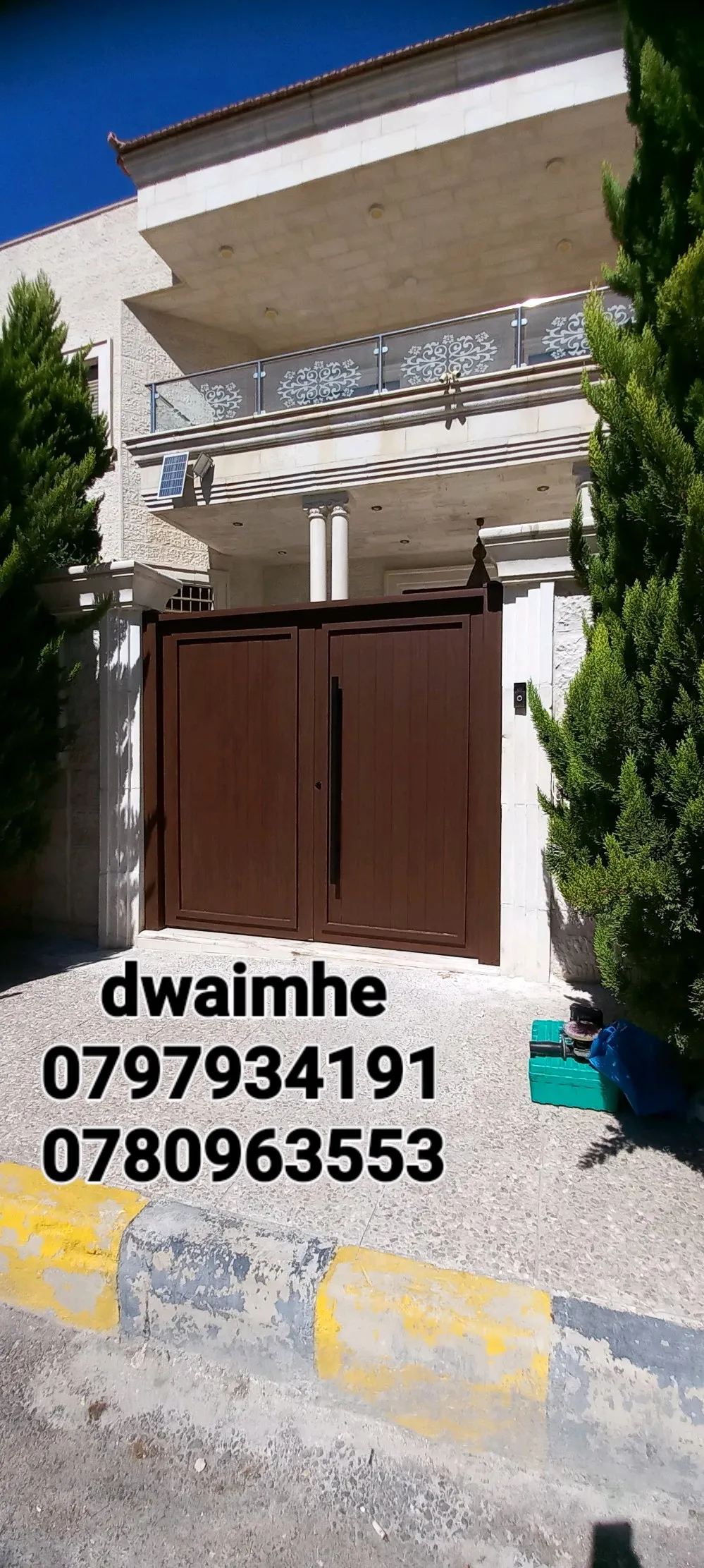 ابواب خارجيه للمداخل وكراج السيارات والحدائق