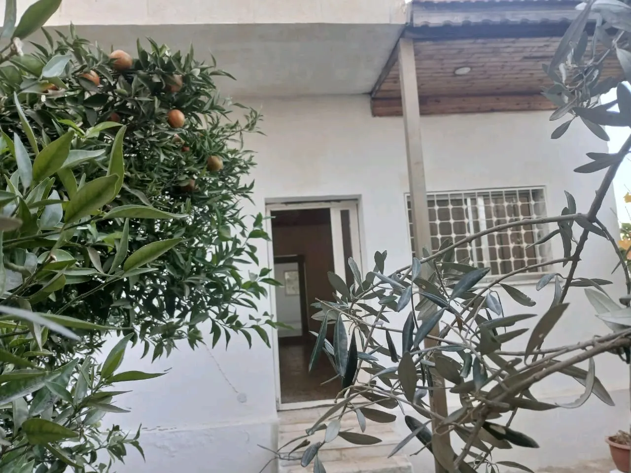 شقة غرفتين نوم مع ترس للايجار للعرسان