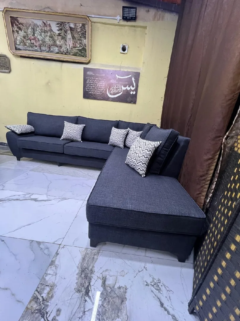 كورنر للبيع