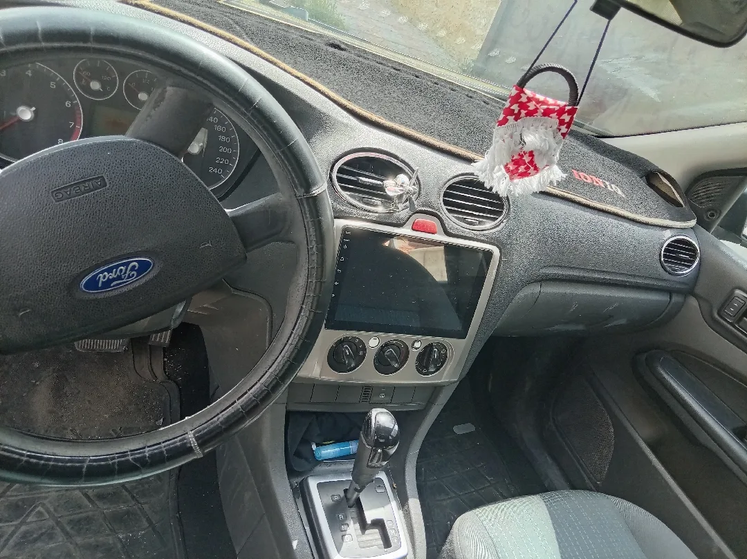 فورد فوكس للبيع او البدل