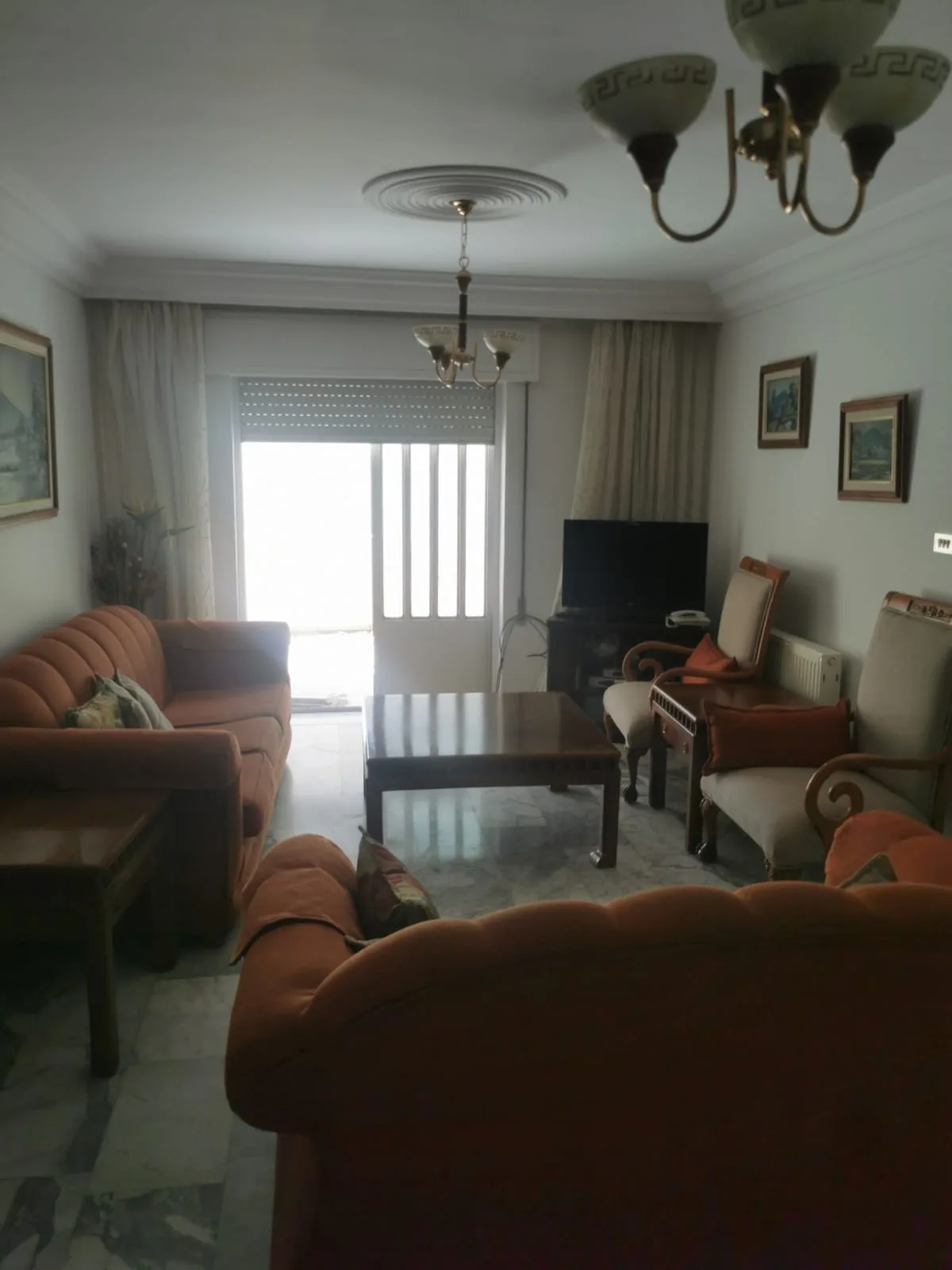 شقه فارغه للبيع