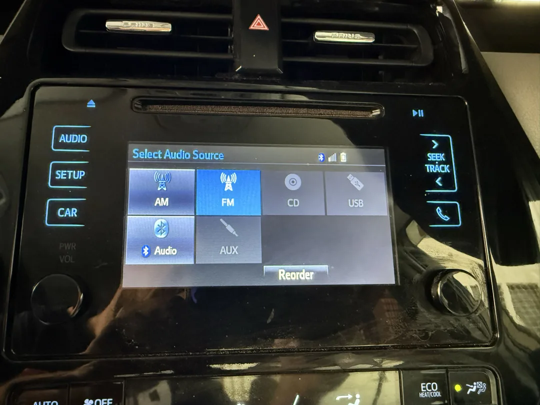 تويوتا بريوس 2018 فل ما عدا فتحة