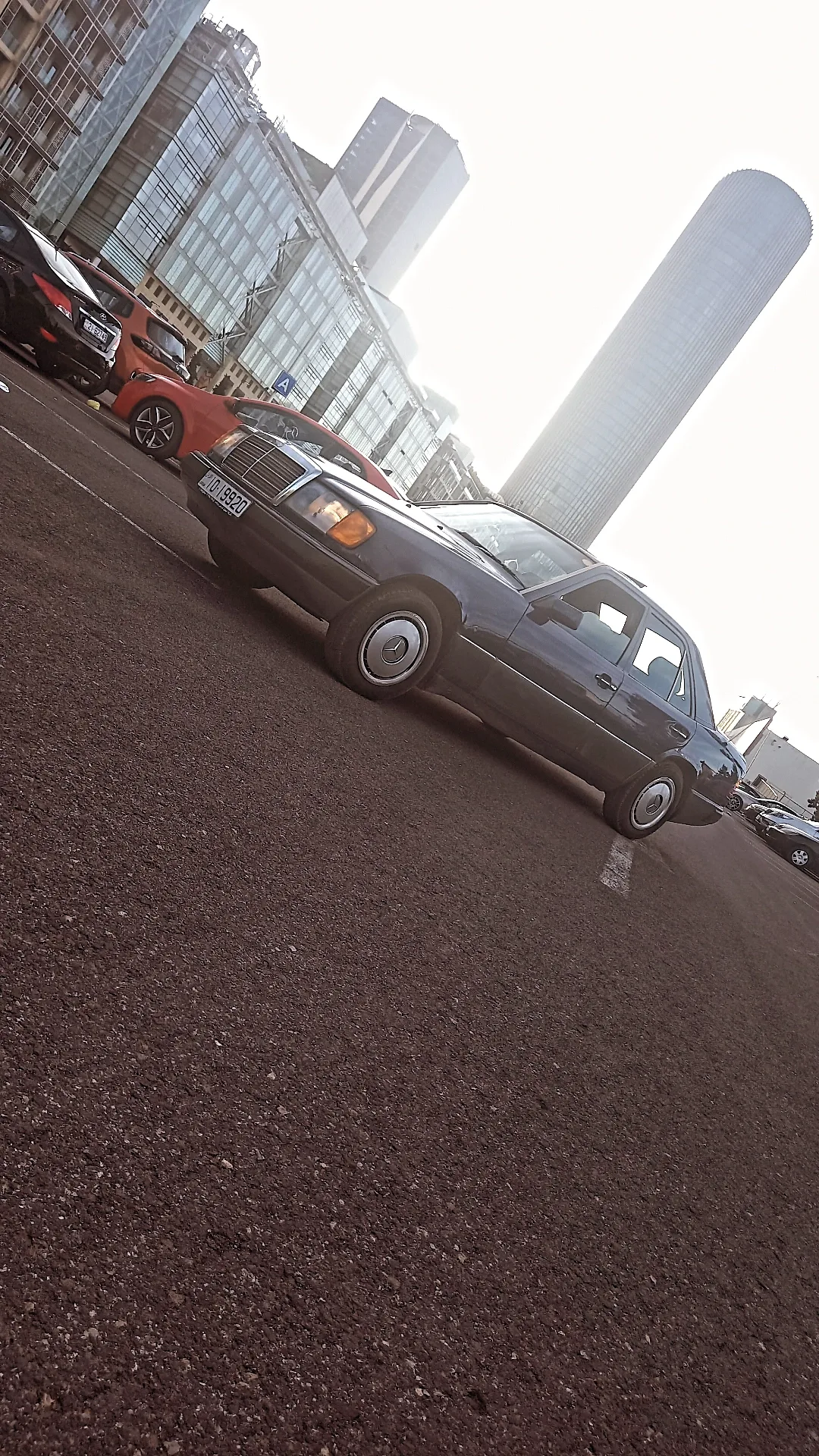 للبيع او البدل موديل ١٩٩٠اتوماتيك من غير الرقم