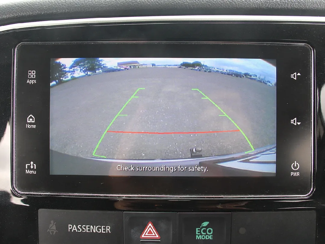 شاشة متسوبيشي اصليه