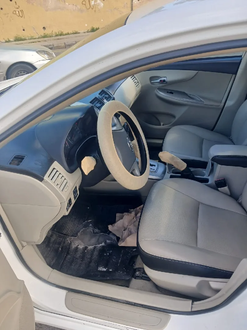 تويتا كورولا موديل 2012