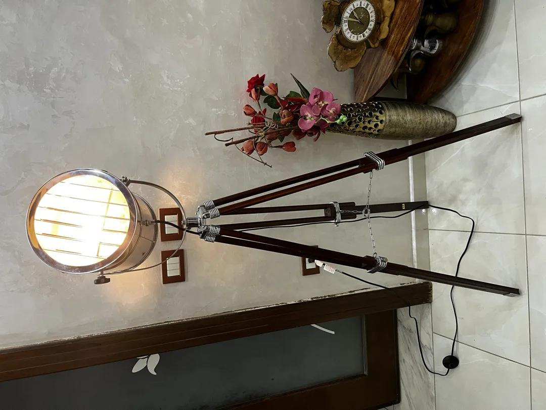 telescope Style Side Lamp