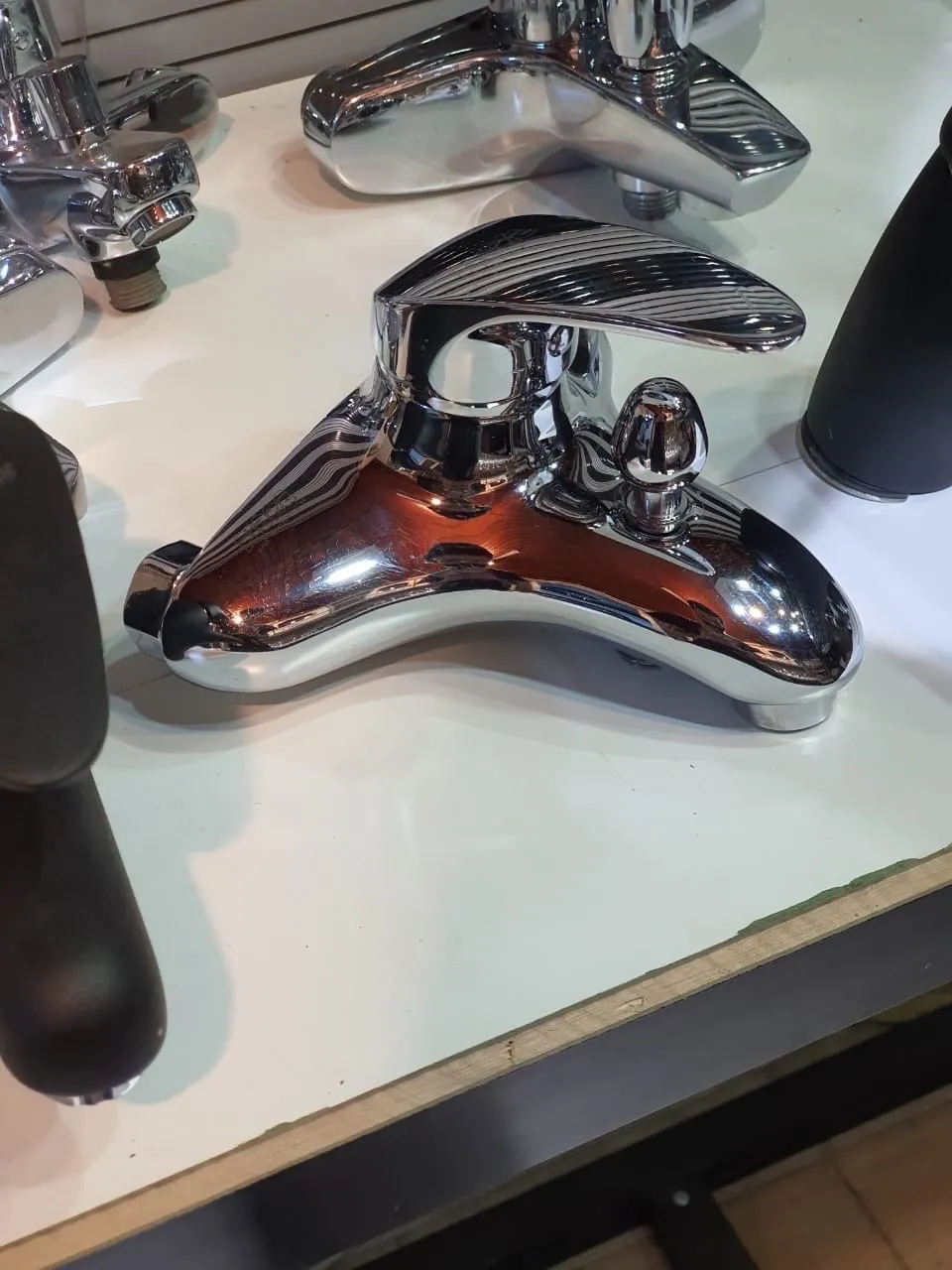 خلاطات مياه اوربيه