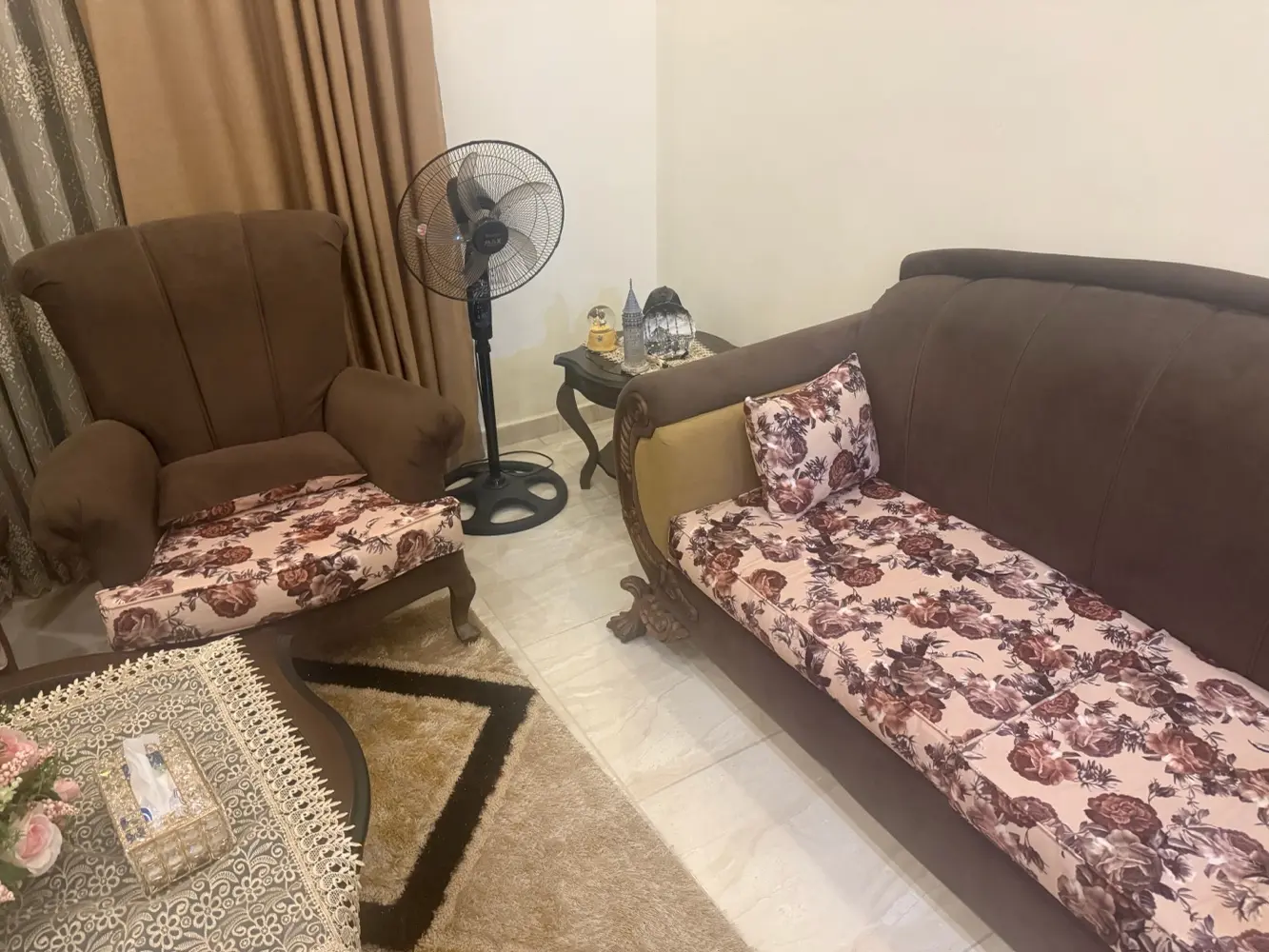 طقم كنب للبيع