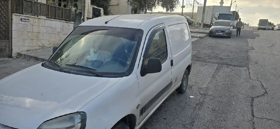 بيجو بارتنر موديل 2011