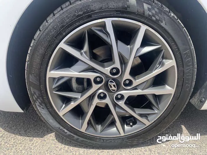 هيونداي افانتي AD 2019 للبيع فحص كامل مالك اول