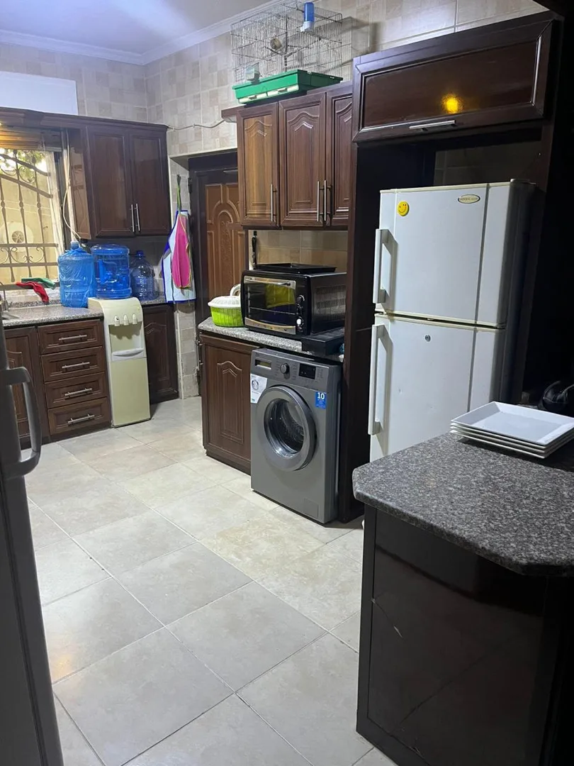 شقه للبيع طالق ارضي