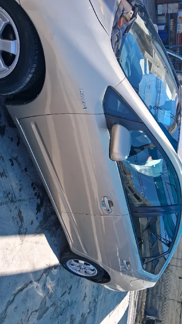 تويوتا بريوس موديل 2008