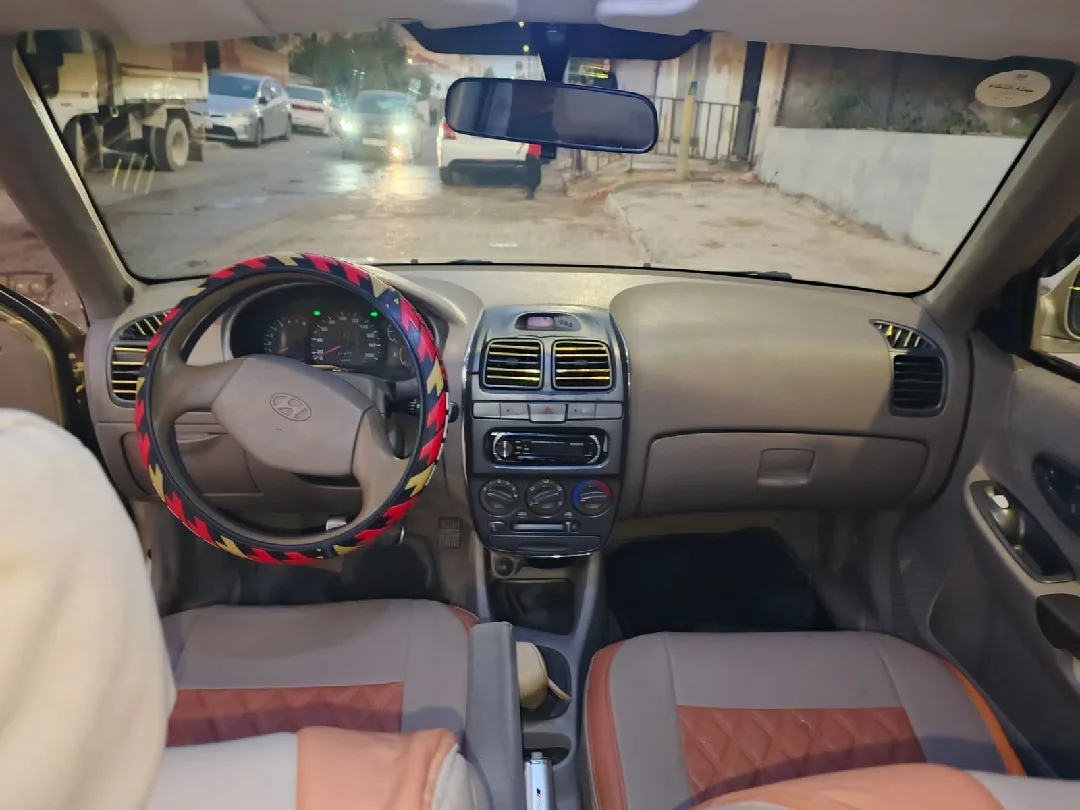 سيارة فيرنا للبيع موديل 99