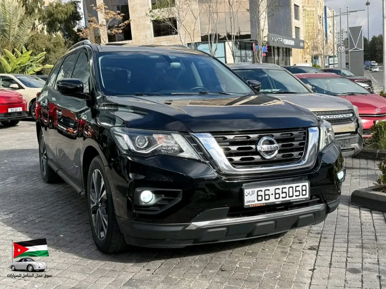 للبيع نيسان باثفيندر هايبرد 7 مقاعد موديل 2018 وارد الوكالة فحص كامل وترخيص سنه