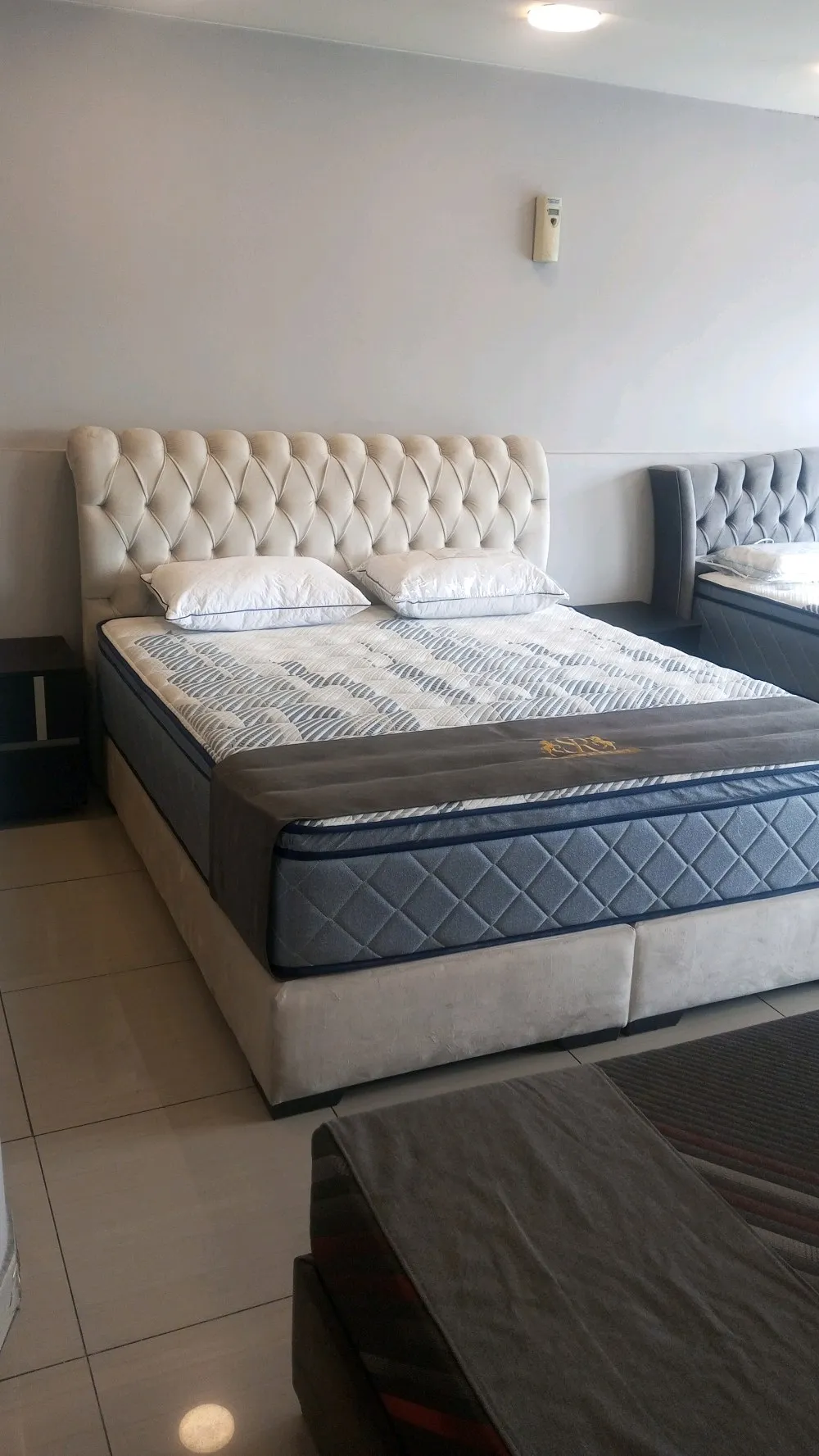 فرشات سبرينج ريست