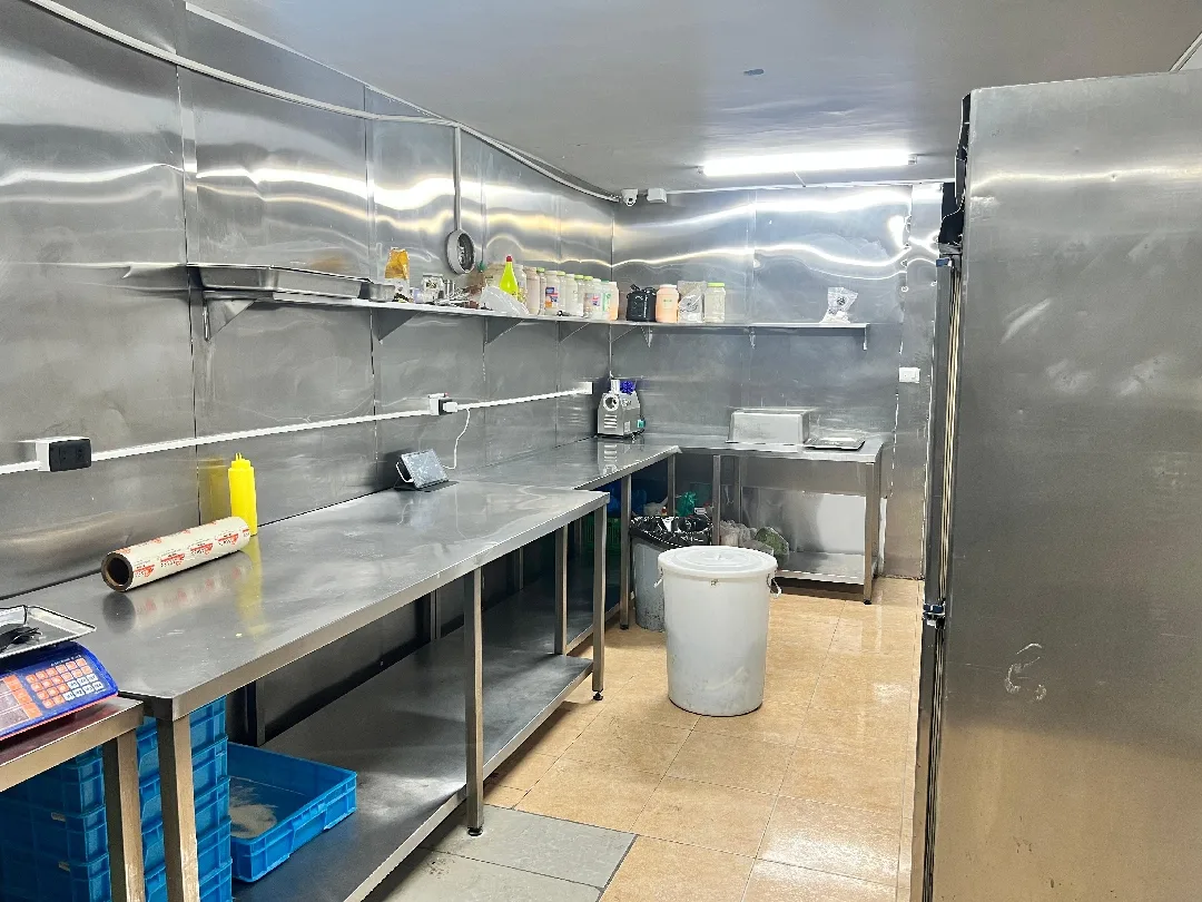 مطعم للبيع فيه شفابدران موقع مميز استراتيجي