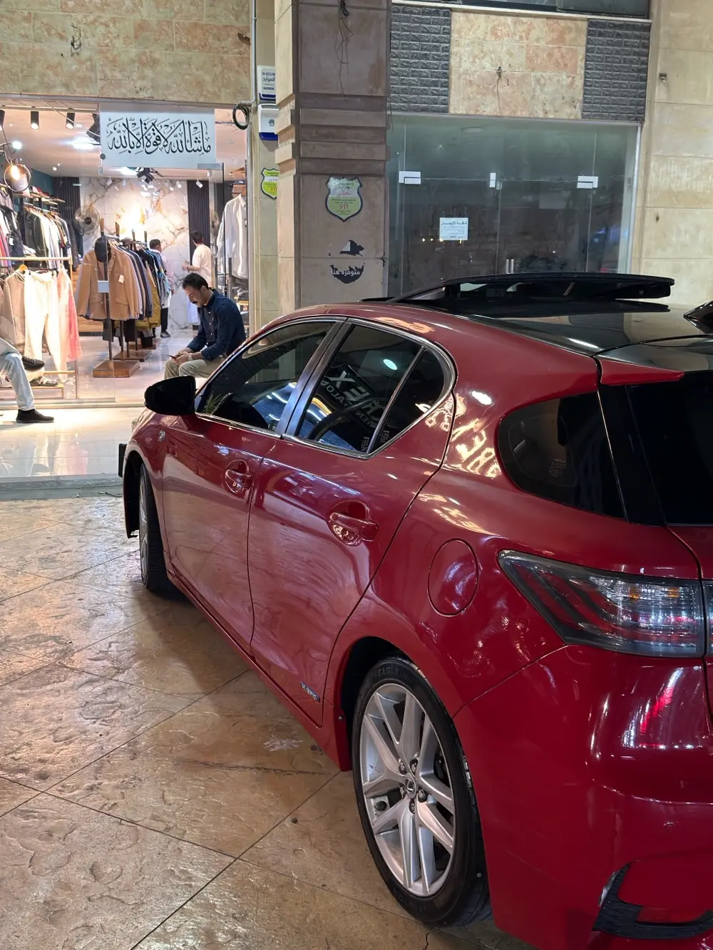 لكزس CT 200 f sport موديل 2014 هايبرد (تم تخفيض السعر)