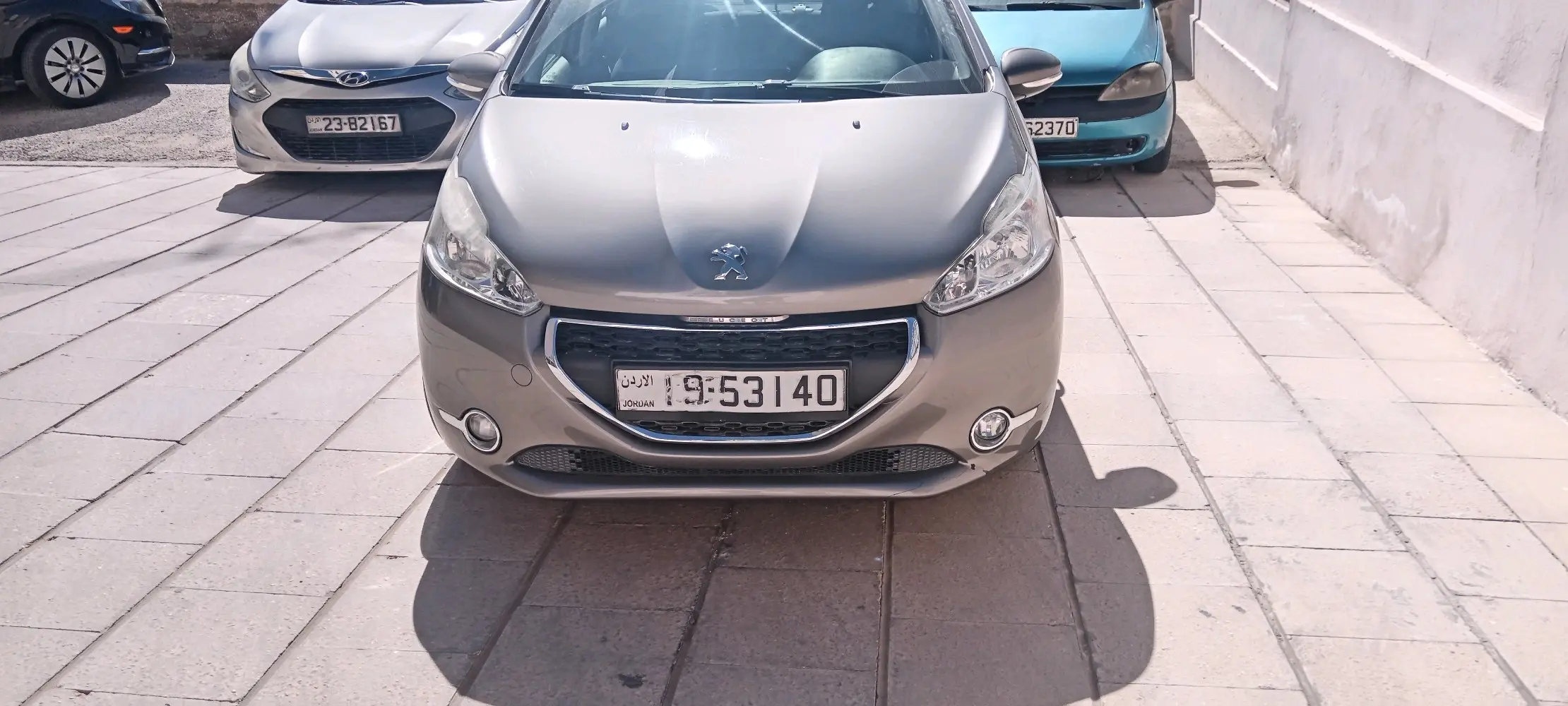 بيجو 208 للبيع موديل ٢٠١٥