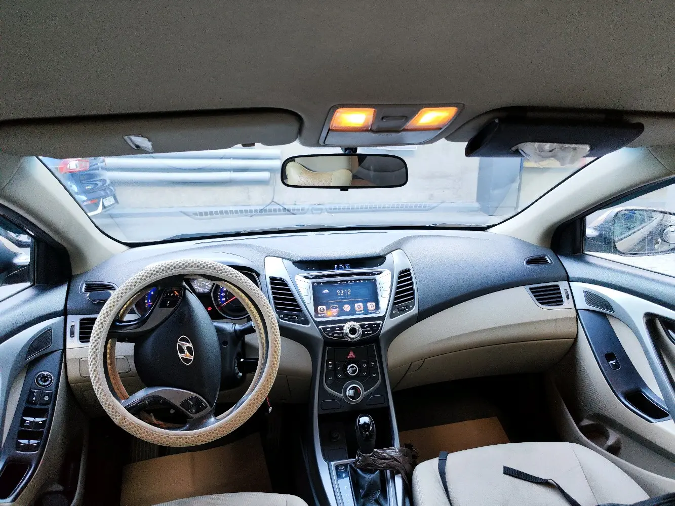 هيونداي النترا 2015