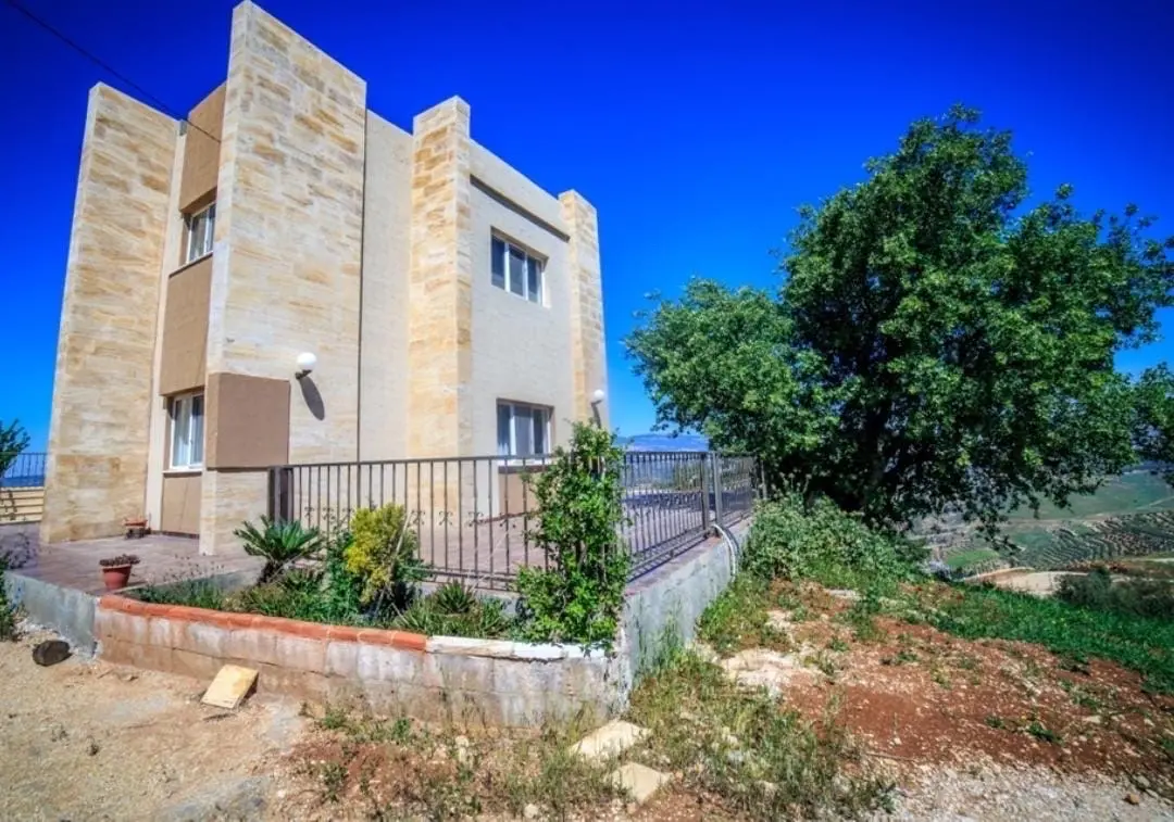 فيلا في كمباوند