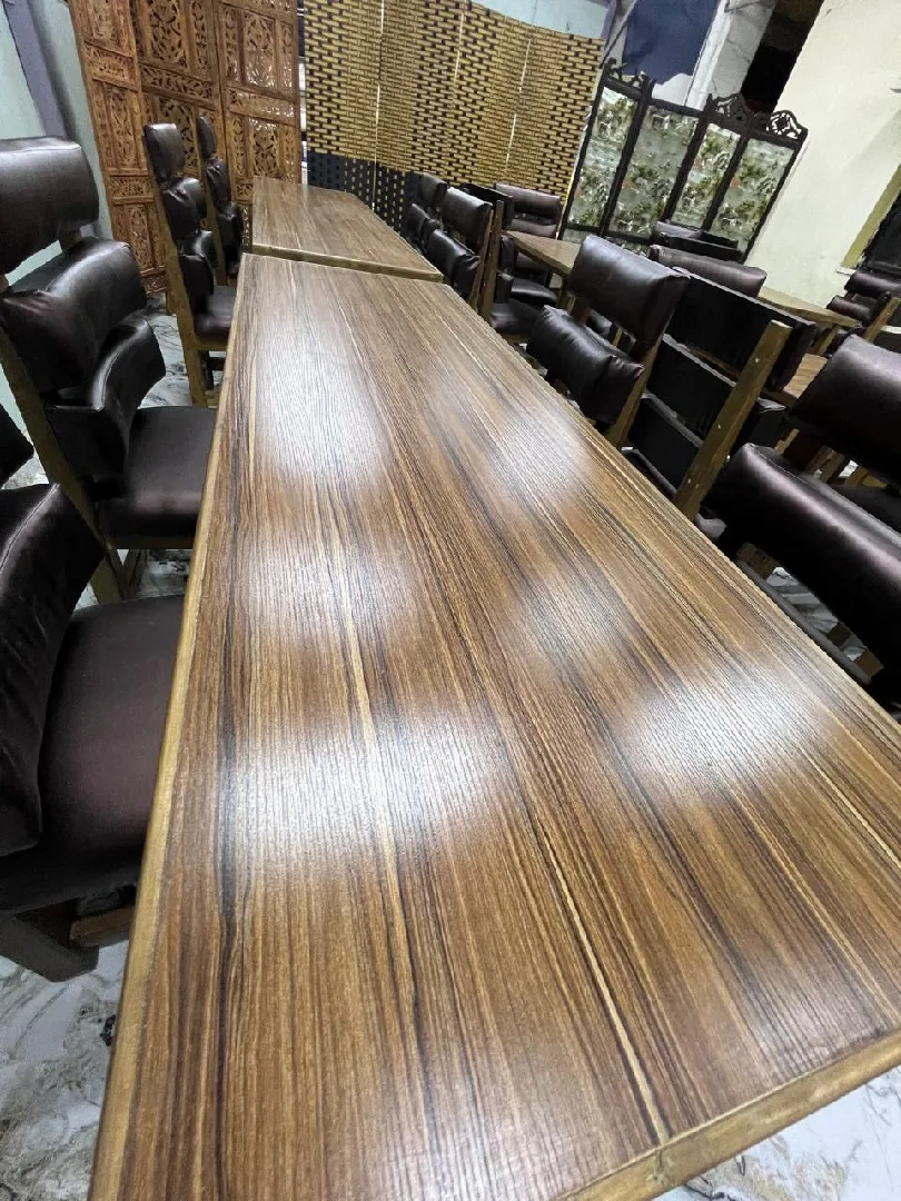 طاولات كافيه