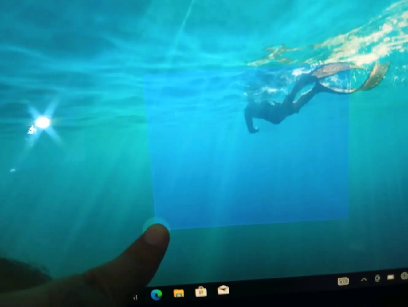 Dell Latitude 7410 360X 2in 1 لابتوب وتابلت بنفس الوقت .