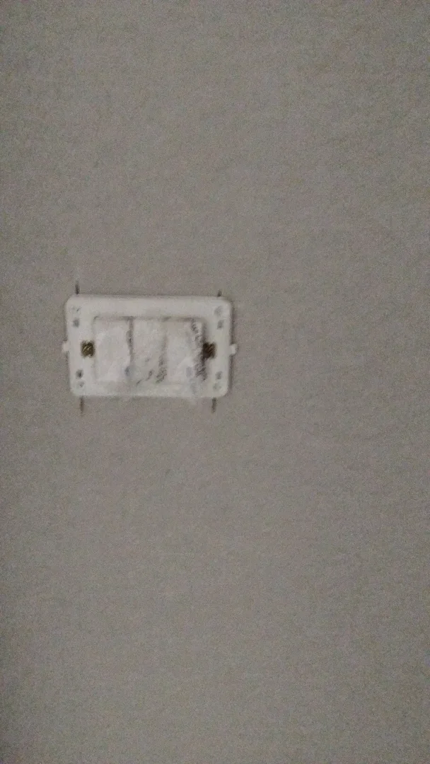 خدمات الصيانة الكهربائية