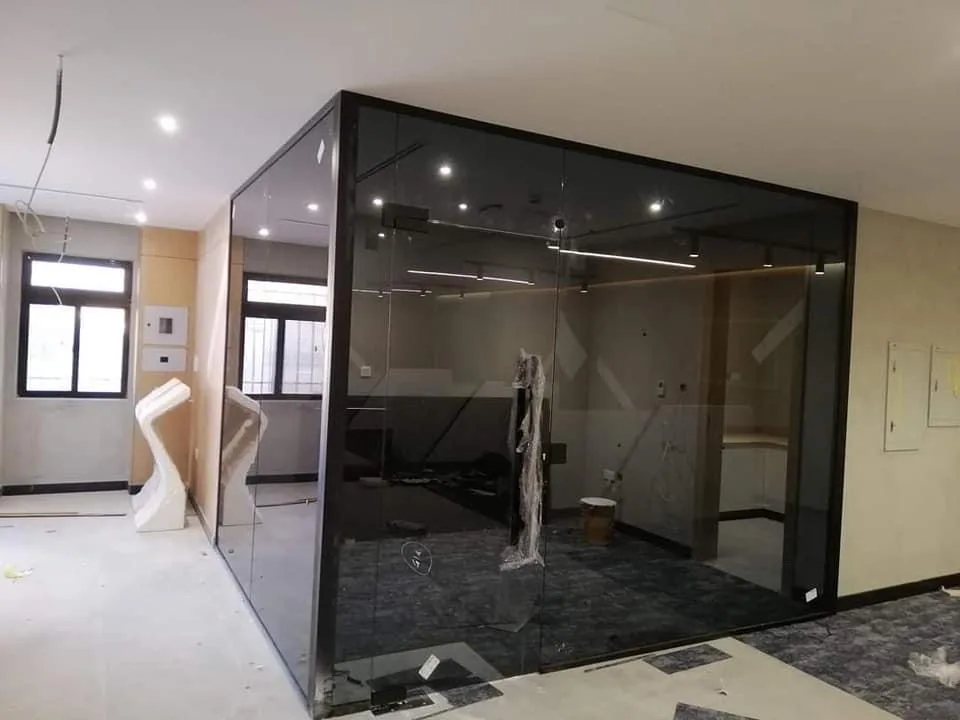 زجاج وسيكوريت