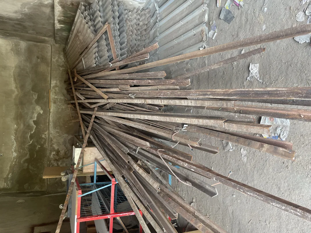 الواح زينكو و زوايا وجسور حديد ثقيل