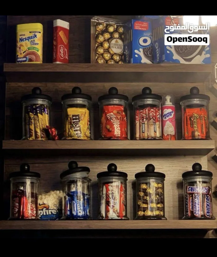 محل للبيع بموقع جداً جداً مميز وداخل اقوى سوق في عمان او لشراكة