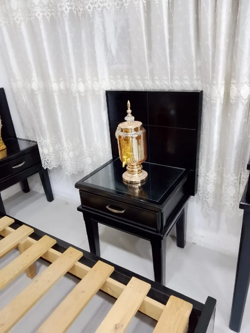غرف نوم ماستر، وشبابي