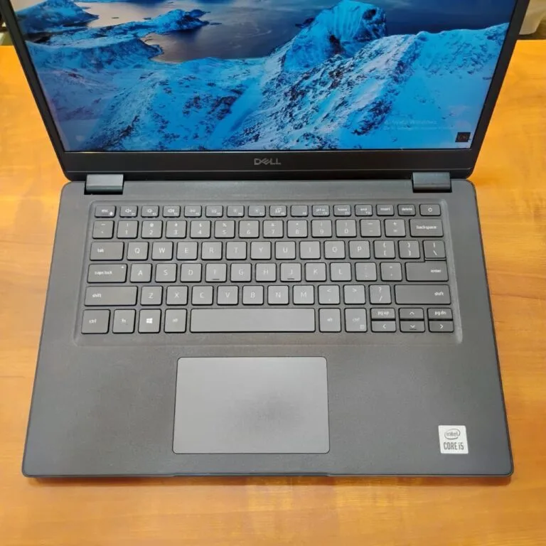 DELL مستعمل في حال الوكاله