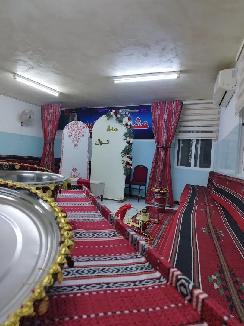 تاجير سماعات وكوشات حنه