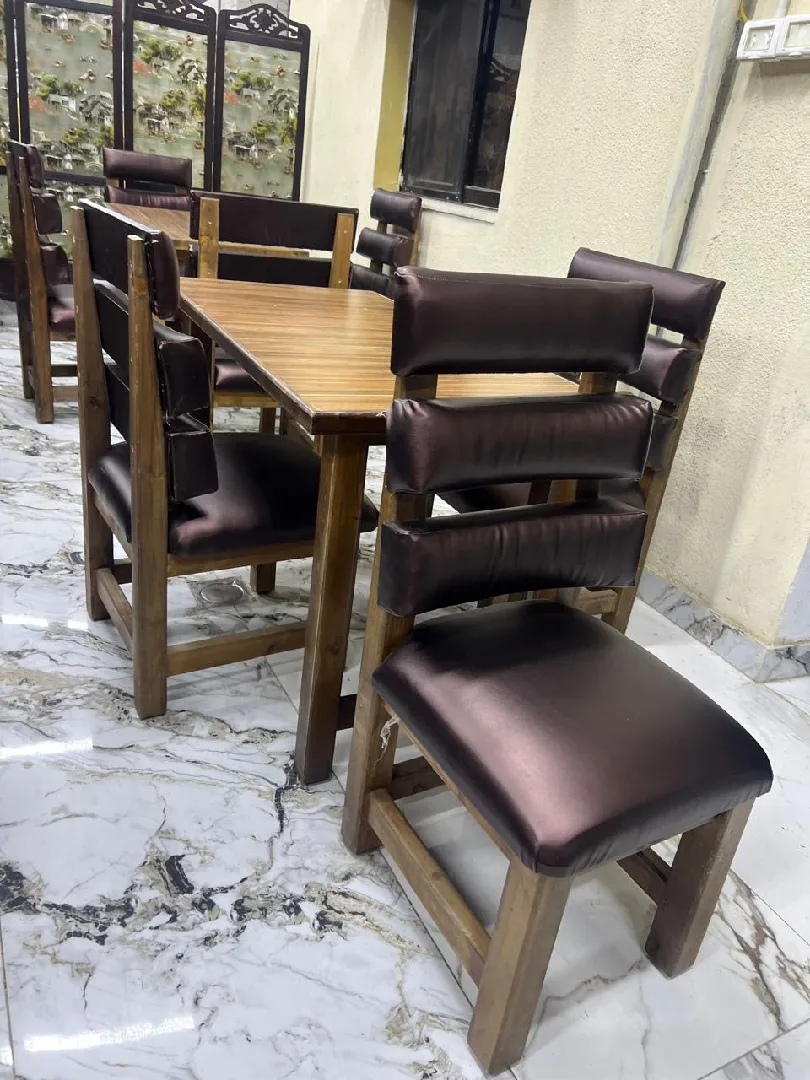 طاولات كافيه