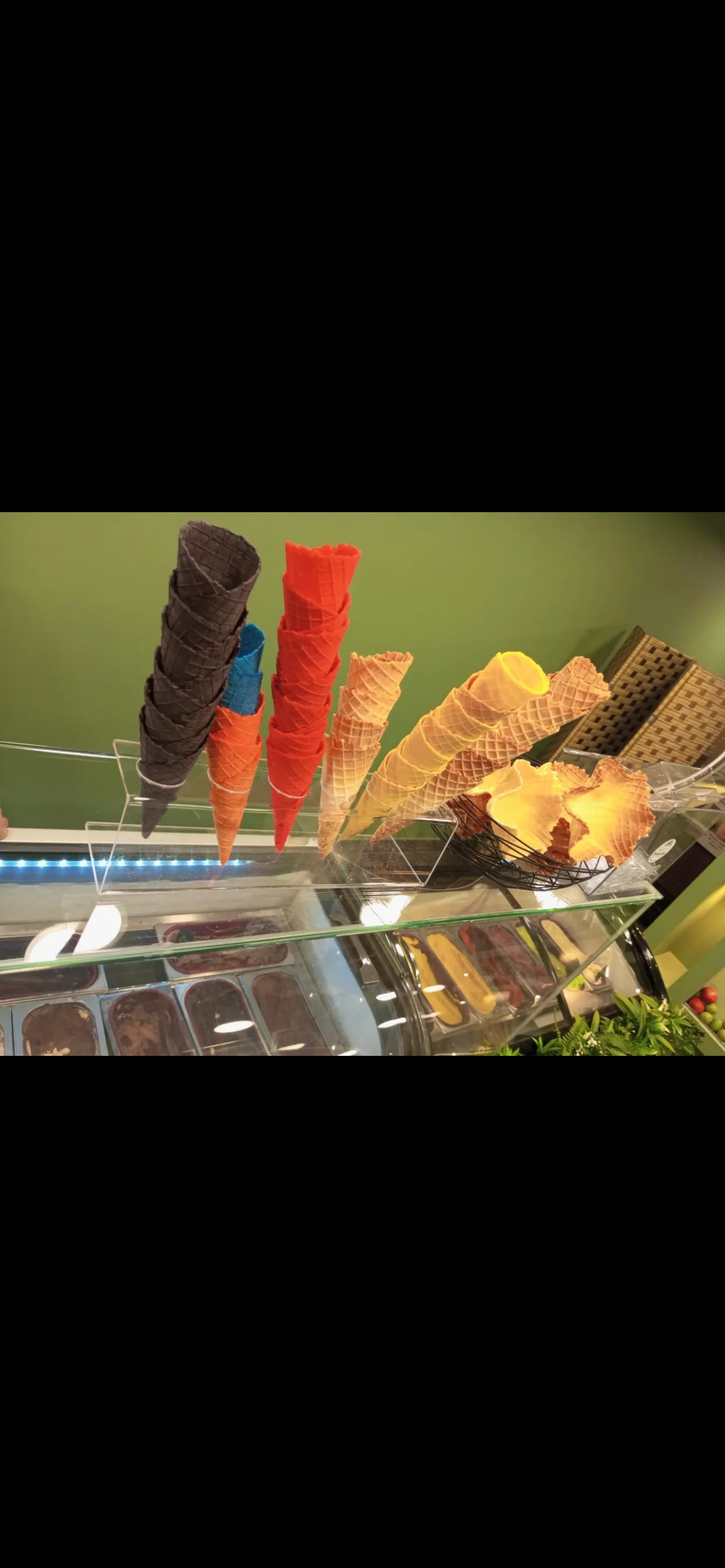 يتوفر لدينا جميع اصناف بسكويت البوظة المحلى بأعلى جودة وطعم