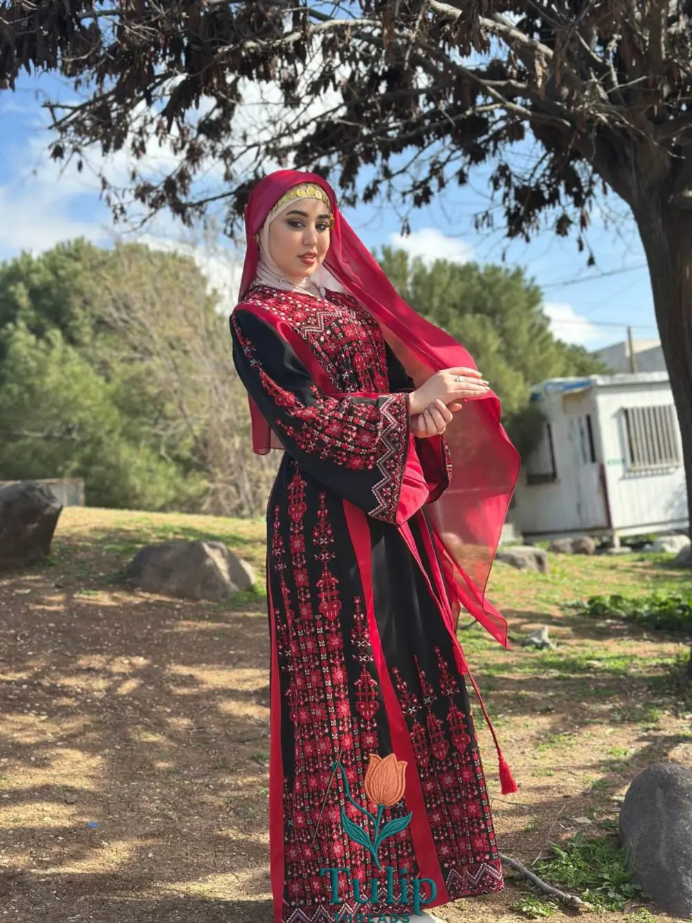 تفصيل ثواب وفساتين مطرزه حسب الطلب