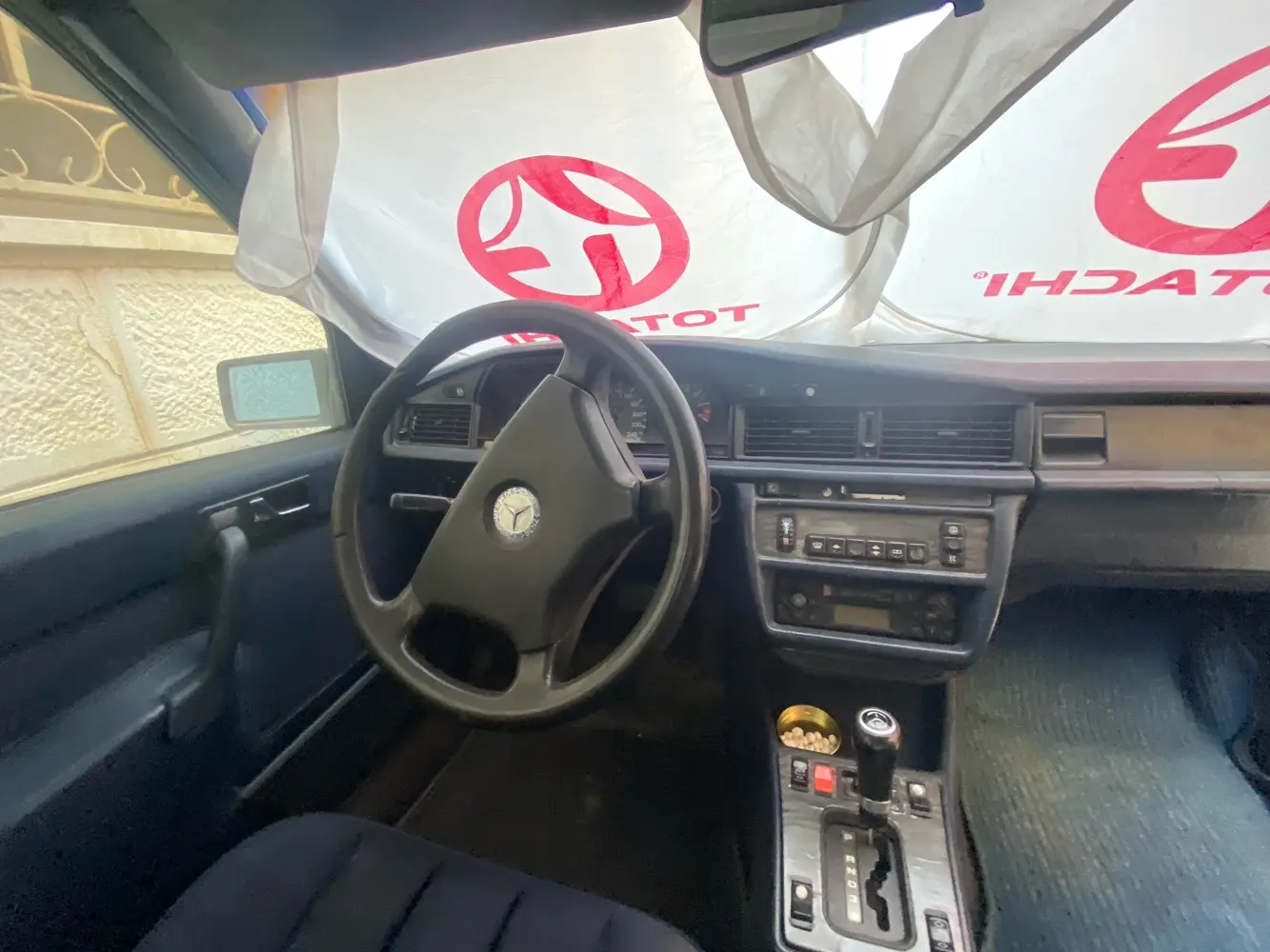 مرسيدس ١٩٠ موديل ٨٥