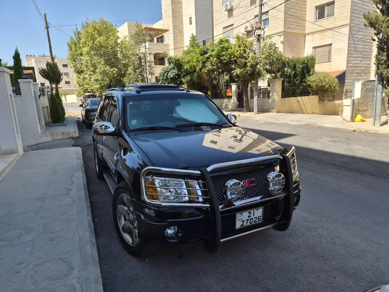 للبيع: GMC Envoy - بحالة الوكالة (فحص كامل) ? 2005?