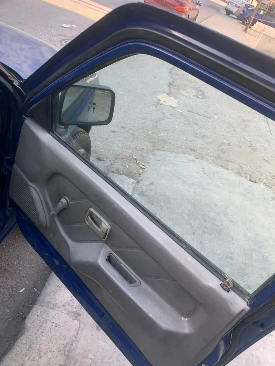 ايسوزو للبيع موديل ٢٠٠٠