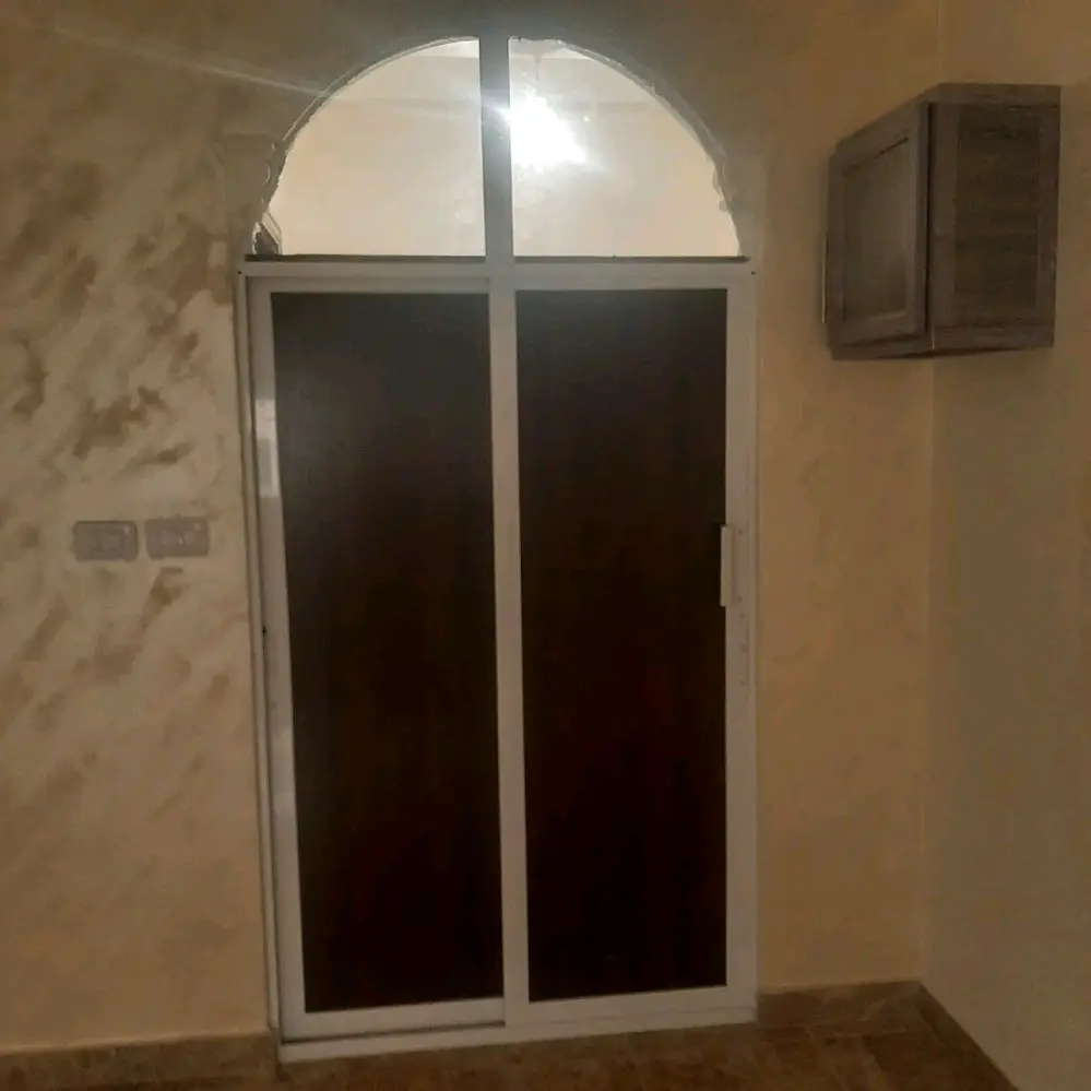 صيانة وتفصيل شبابيك وابجورات ومطابخ