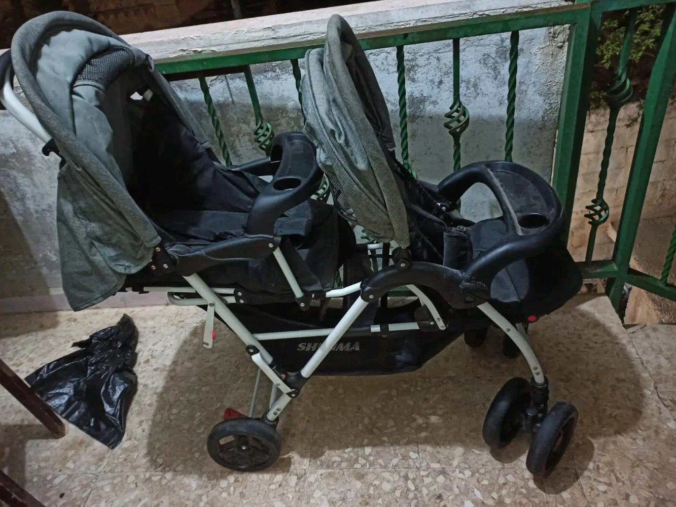 عرباية توأم للبيع بحالة ممتازة ذات جودة عالية ومتانة